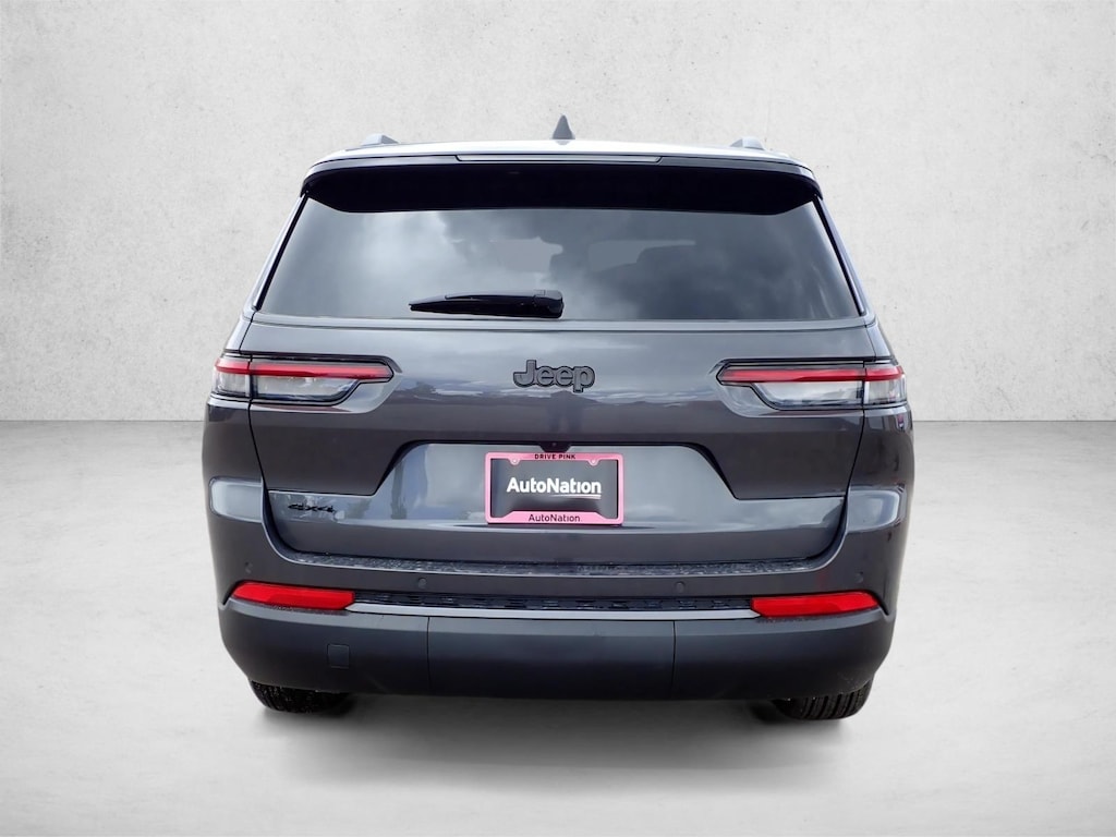 New 2026 Jeep Grand Cherokee Laredo Altitude SUV