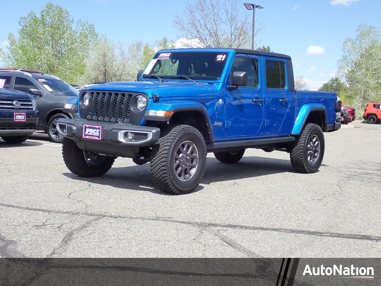 2021 Jeep Gladiator Overland's photo