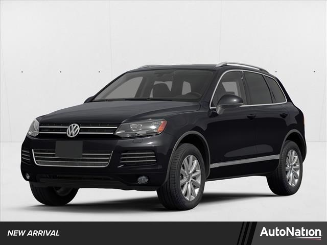2013 Volkswagen Touareg Sport VR6 w/Navigation's photo