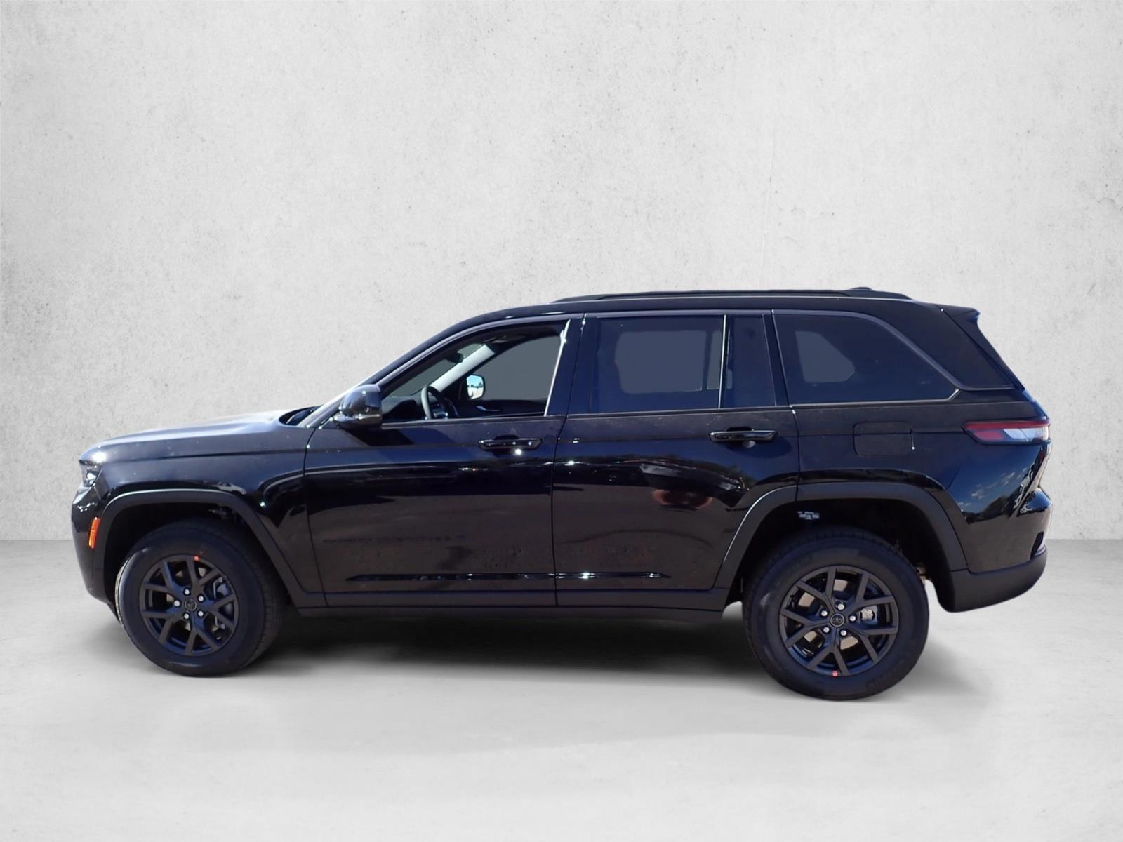 New 2027 Jeep Grand Cherokee Laredo Altitude SUV