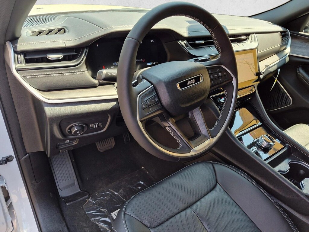 New 2026 Jeep Grand Cherokee L Limited Reserve SUV