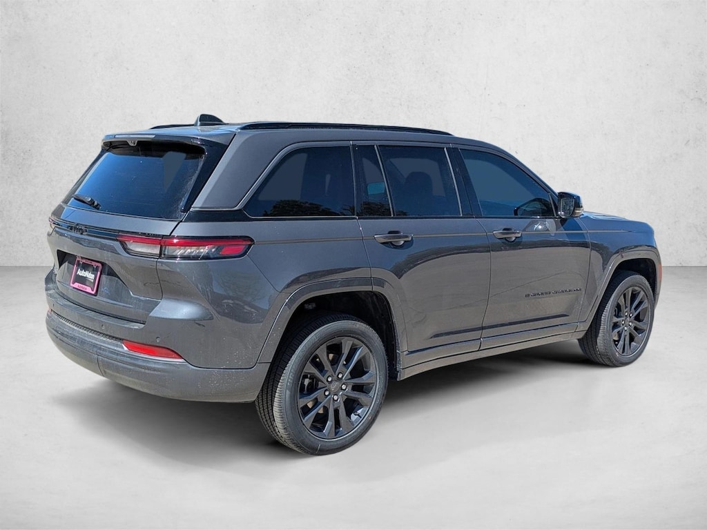 New 2026 Jeep Grand Cherokee Limited Reserve SUV