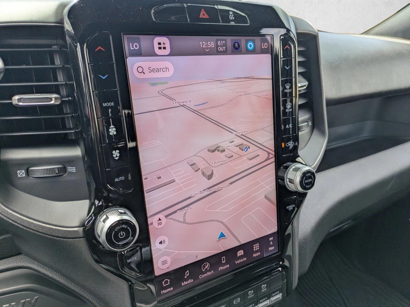 2025 RAM 2500 Tradesman - Photo 12