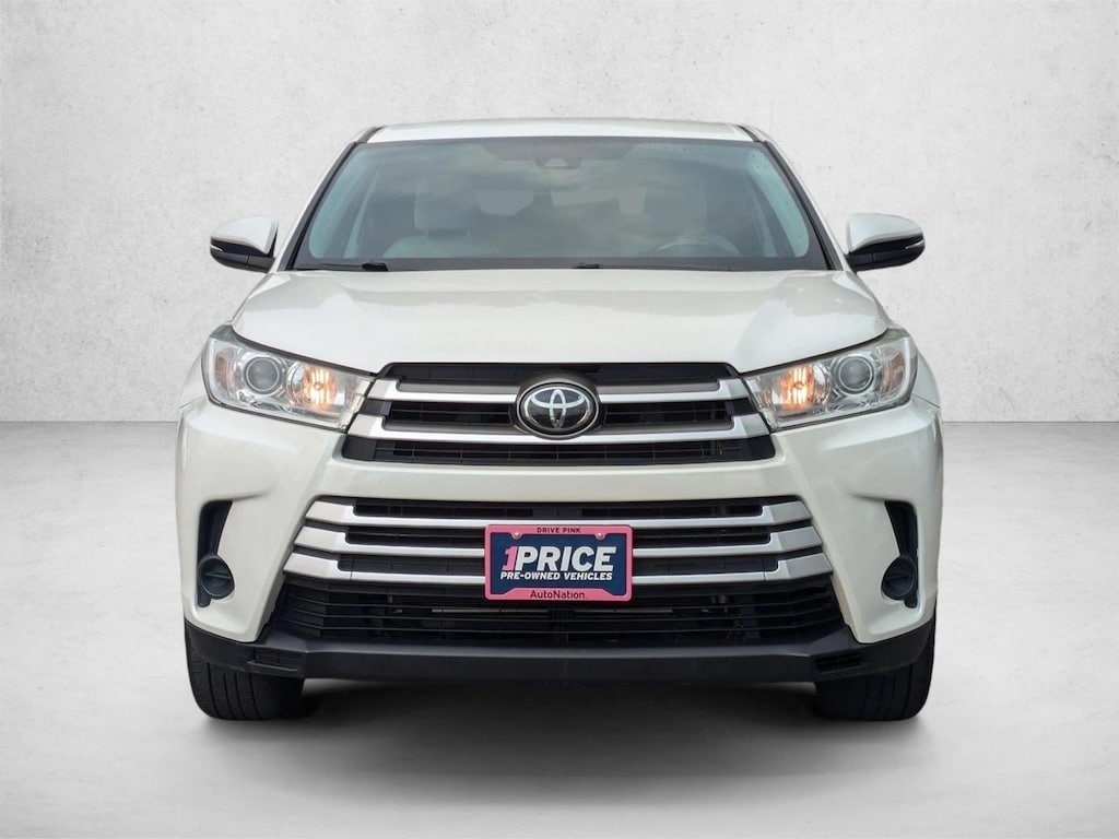 Used 2018 Toyota Highlander LE Sport Utility