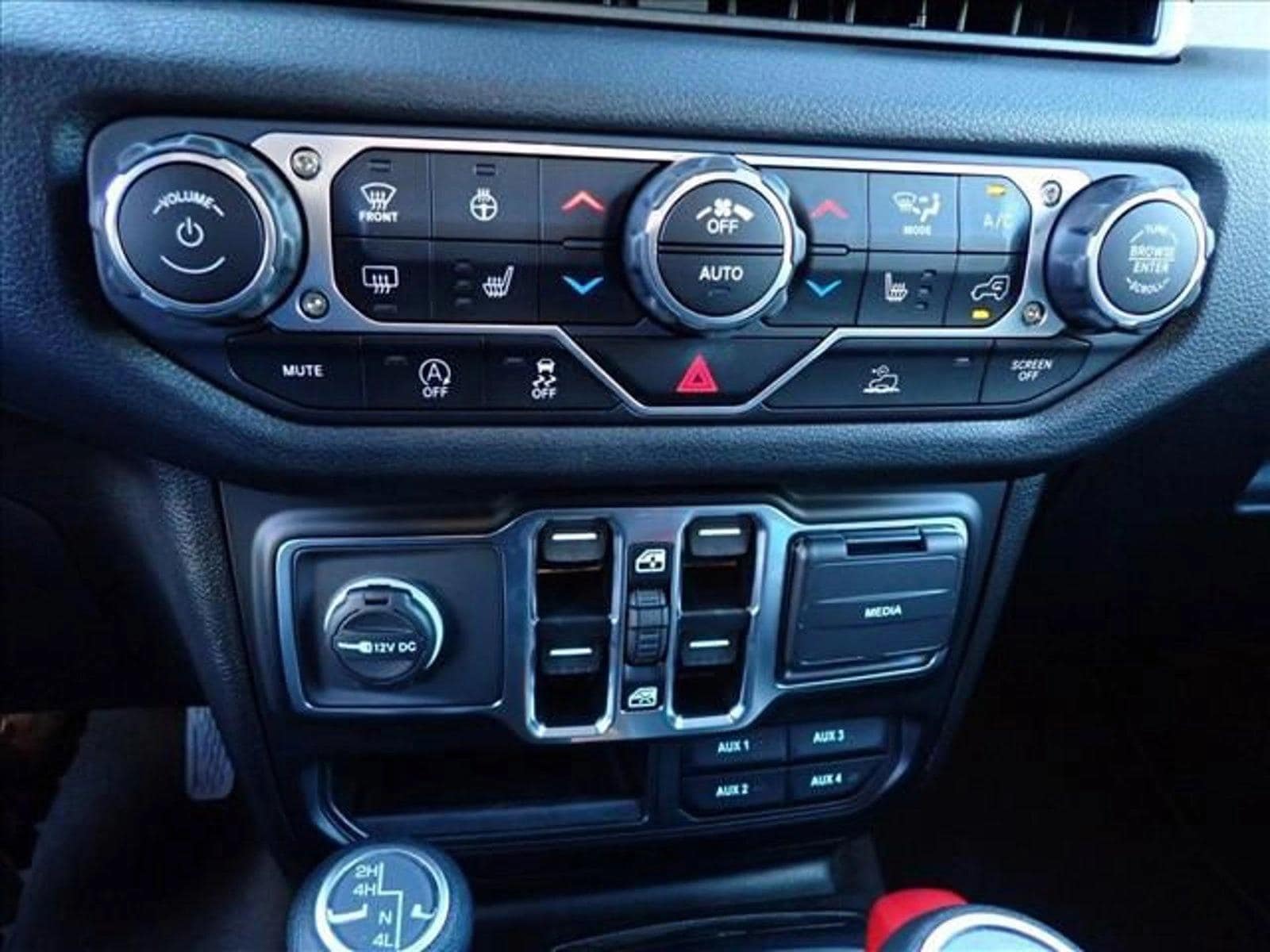 2025 Jeep Gladiator Sport S - Photo 16