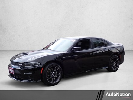 2022 Dodge Charger R/T 4dr Car