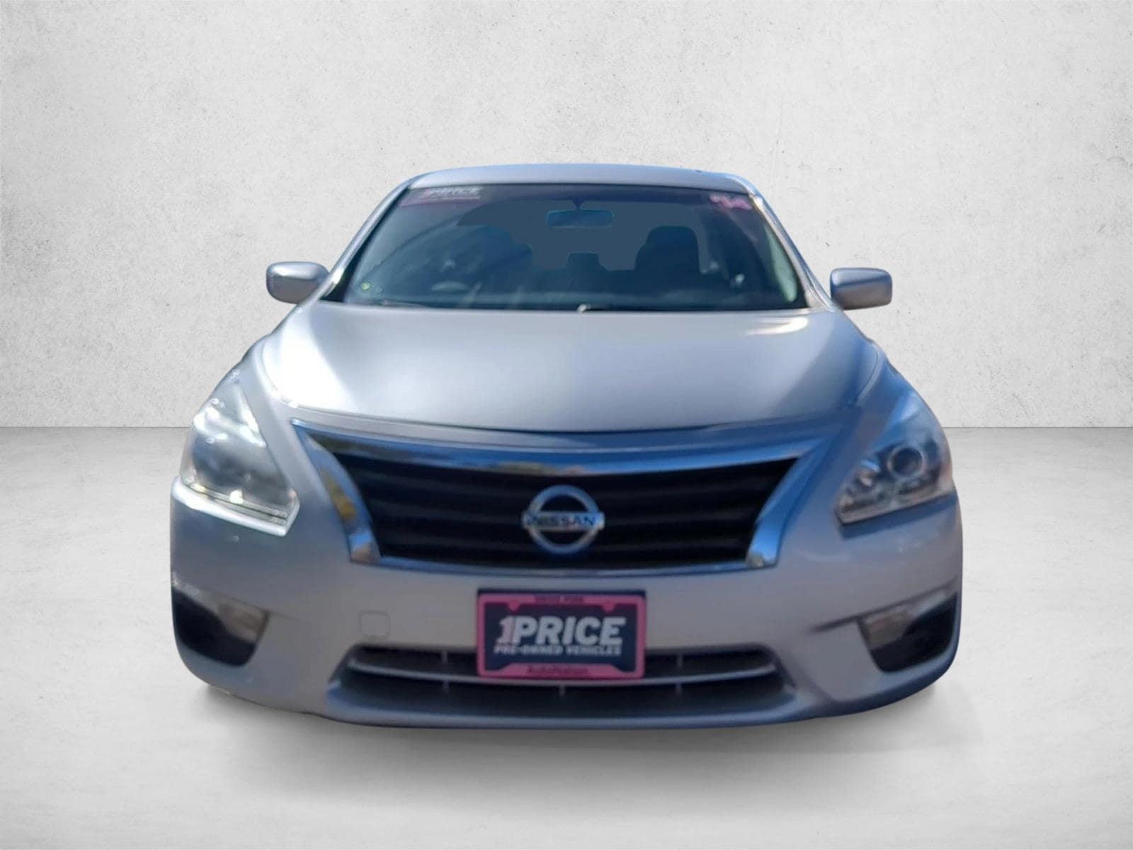 Used 2014 Nissan Altima S with VIN 1N4AL3AP8EN213075 for sale in Centennial, CO