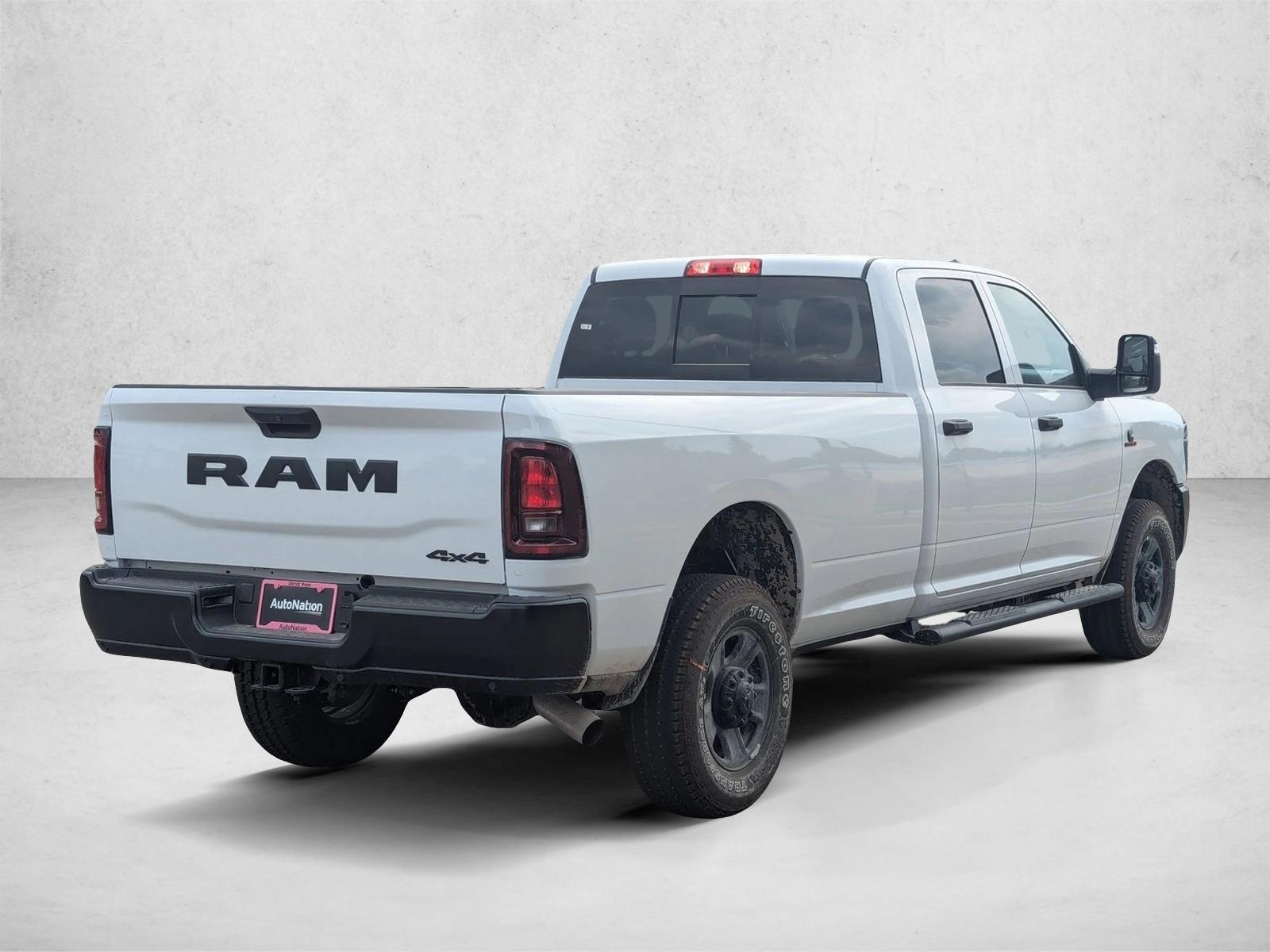 2026 Ram 3500 Tradesman photo 2