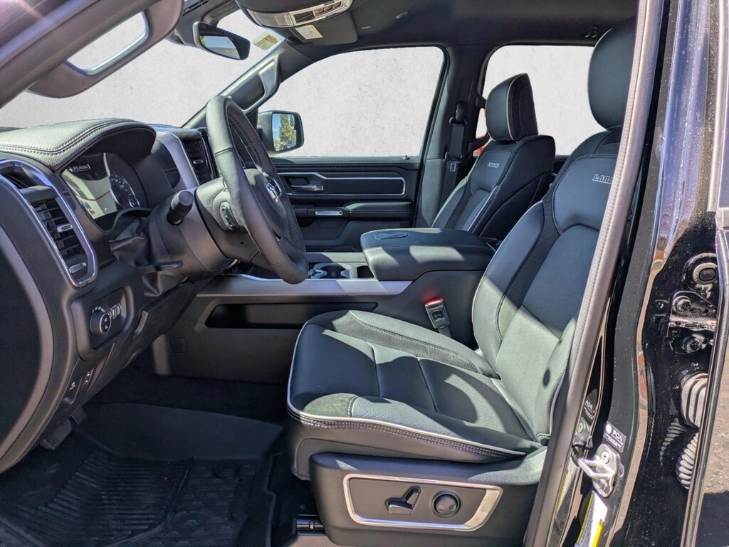 New 2025 Ram 1500 Laramie Truck Crew Cab