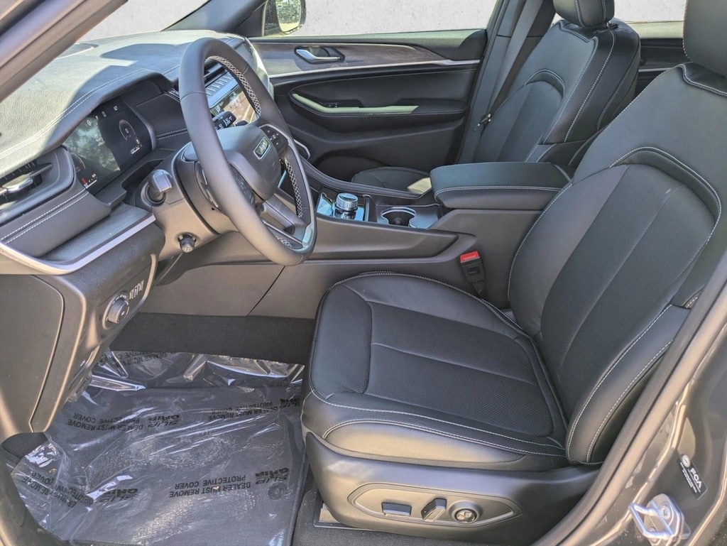 New 2026 Jeep Grand Cherokee Limited Reserve SUV