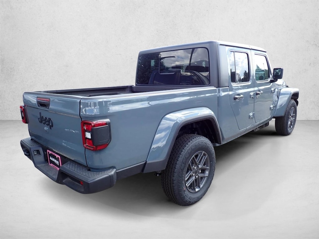 New 2026 Jeep Gladiator Sport S Truck Crew Cab