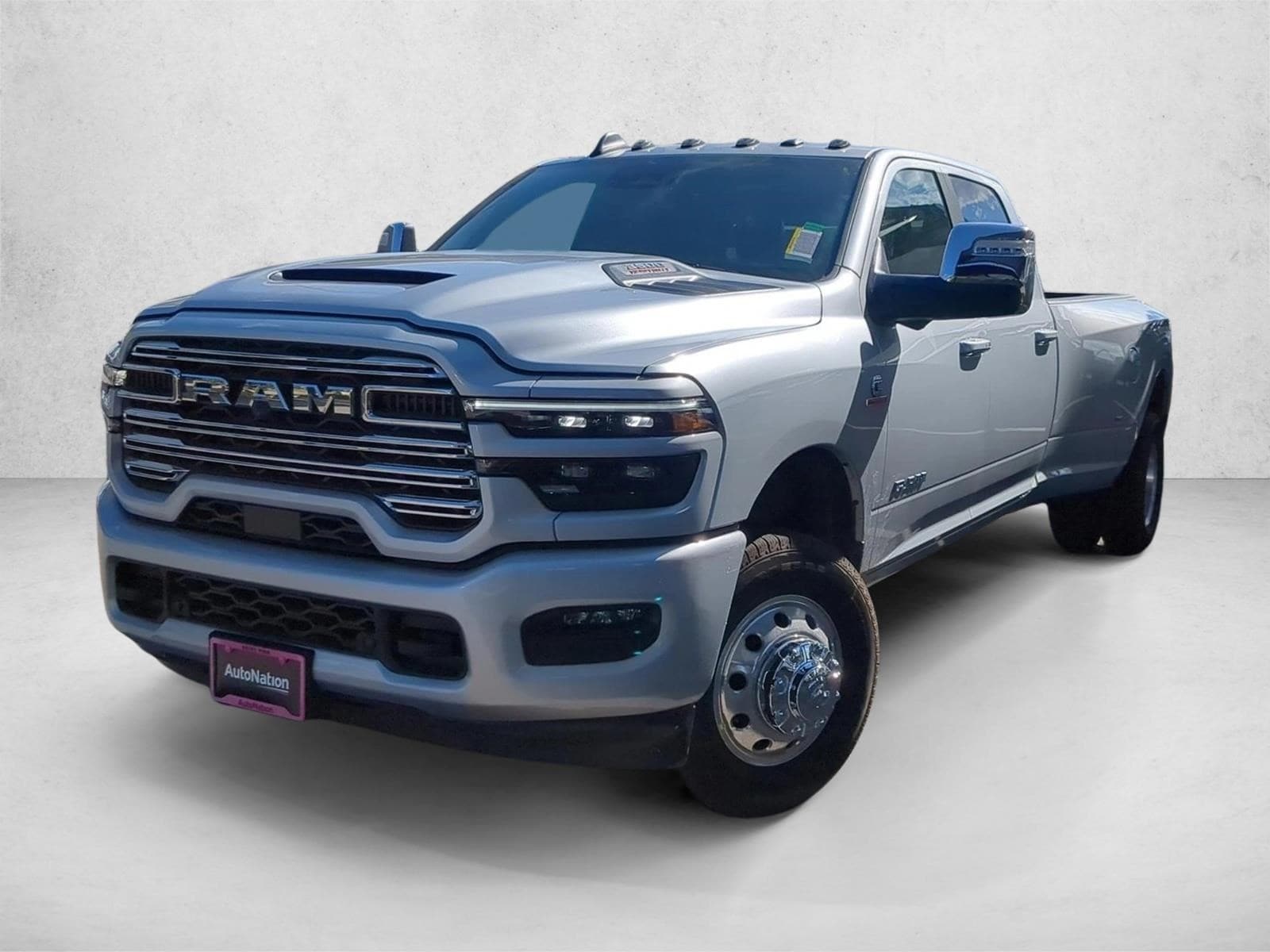 2026 RAM Ram 3500 Pickup Laramie's photo