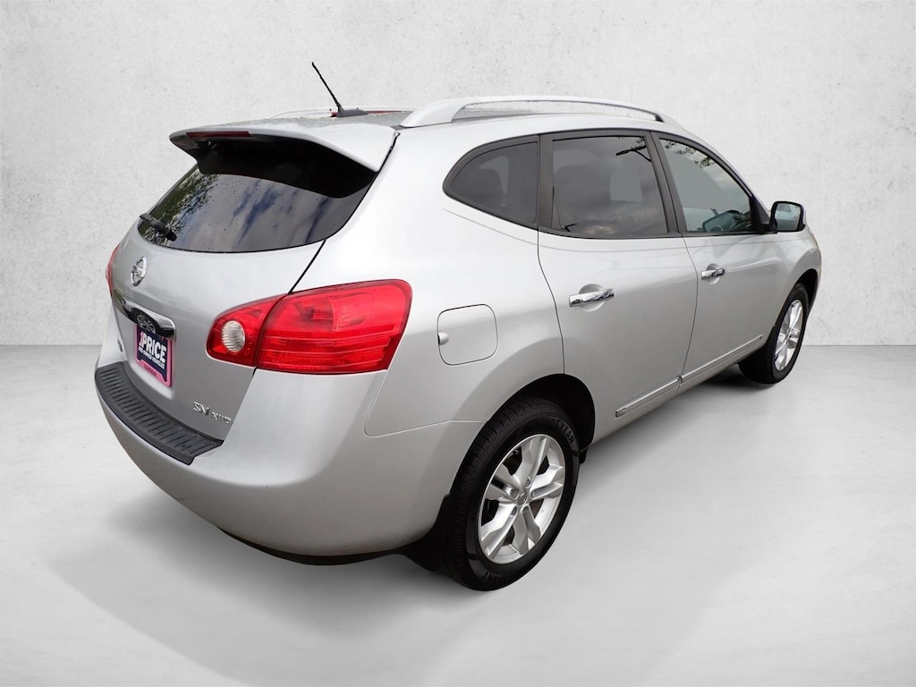Used 2013 Nissan Rogue SV Sport Utility