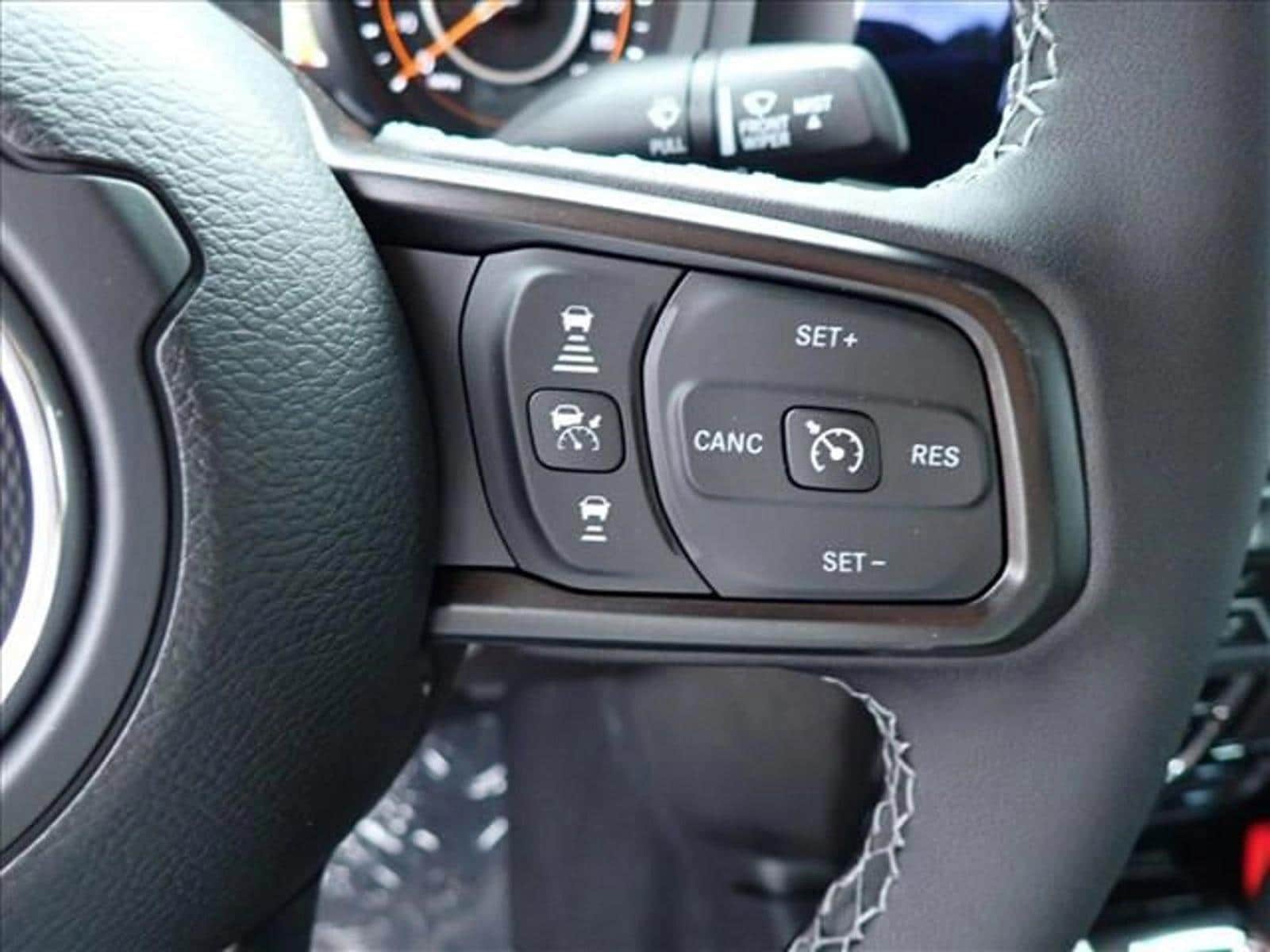 2025 Jeep Gladiator Willys - Photo 13