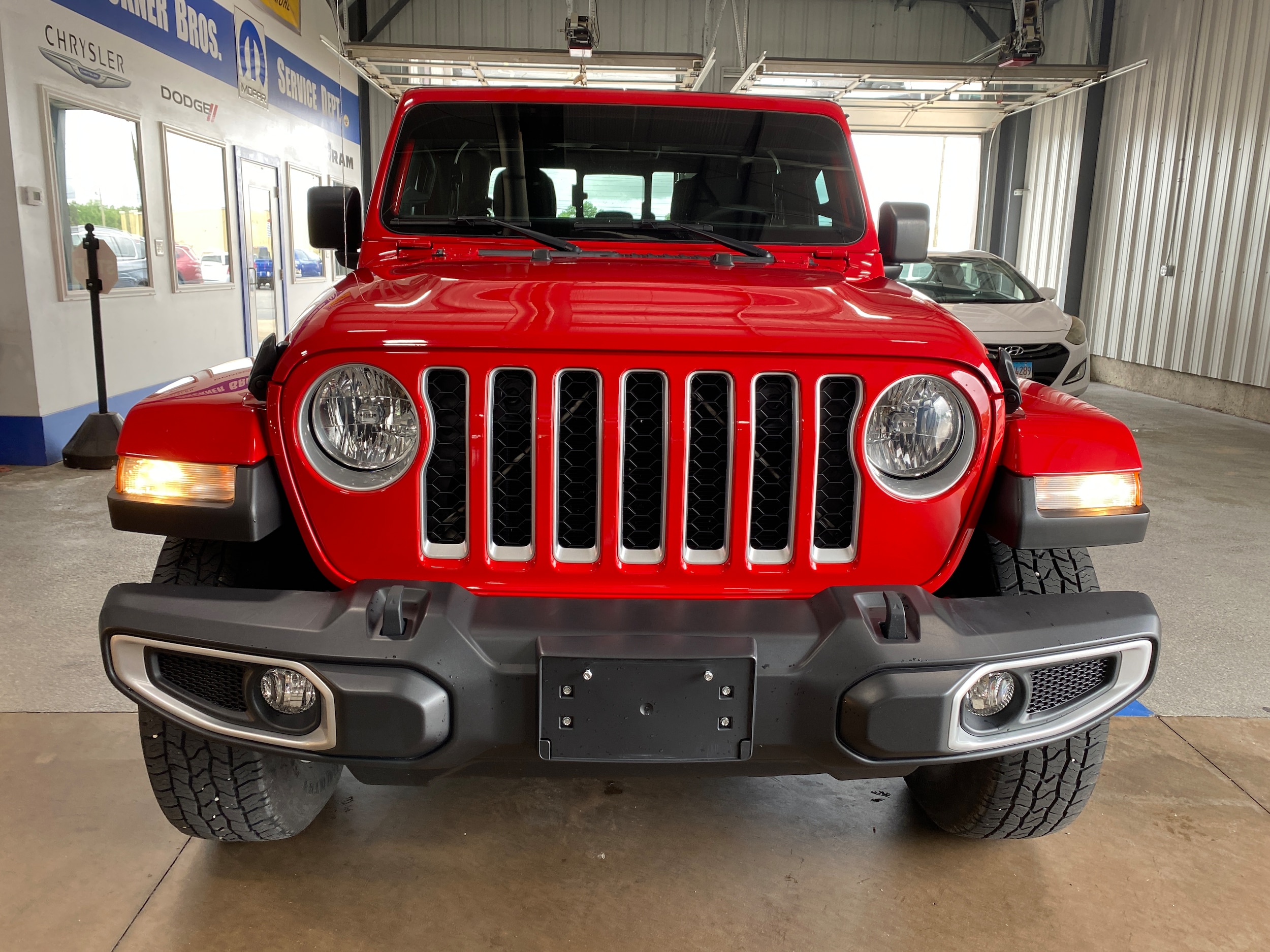 Vehicle Image 2