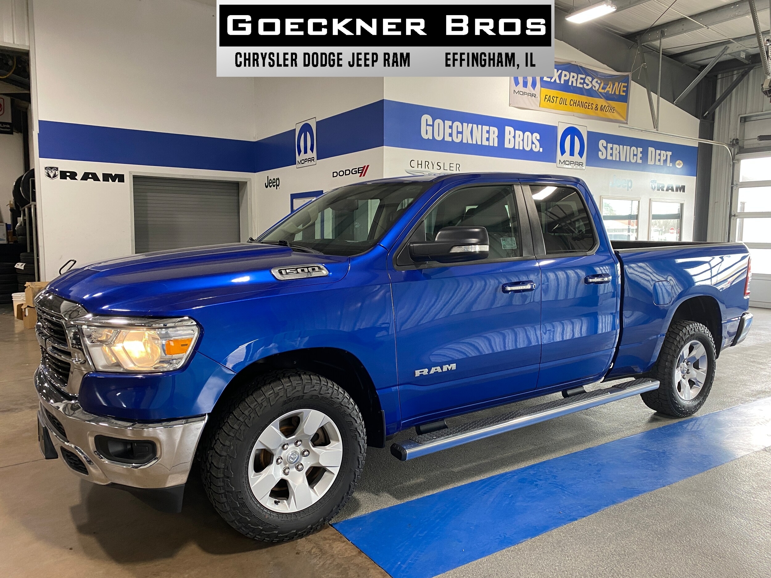 2019 RAM 1500 Big Horn/Lone Star 4x4 Quad Cab 6'4's photo