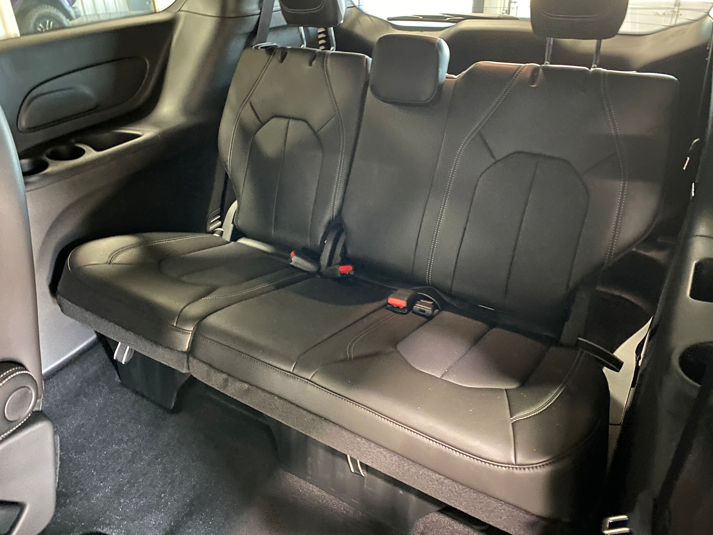 2026 Chrysler Voyager LX - Photo 20