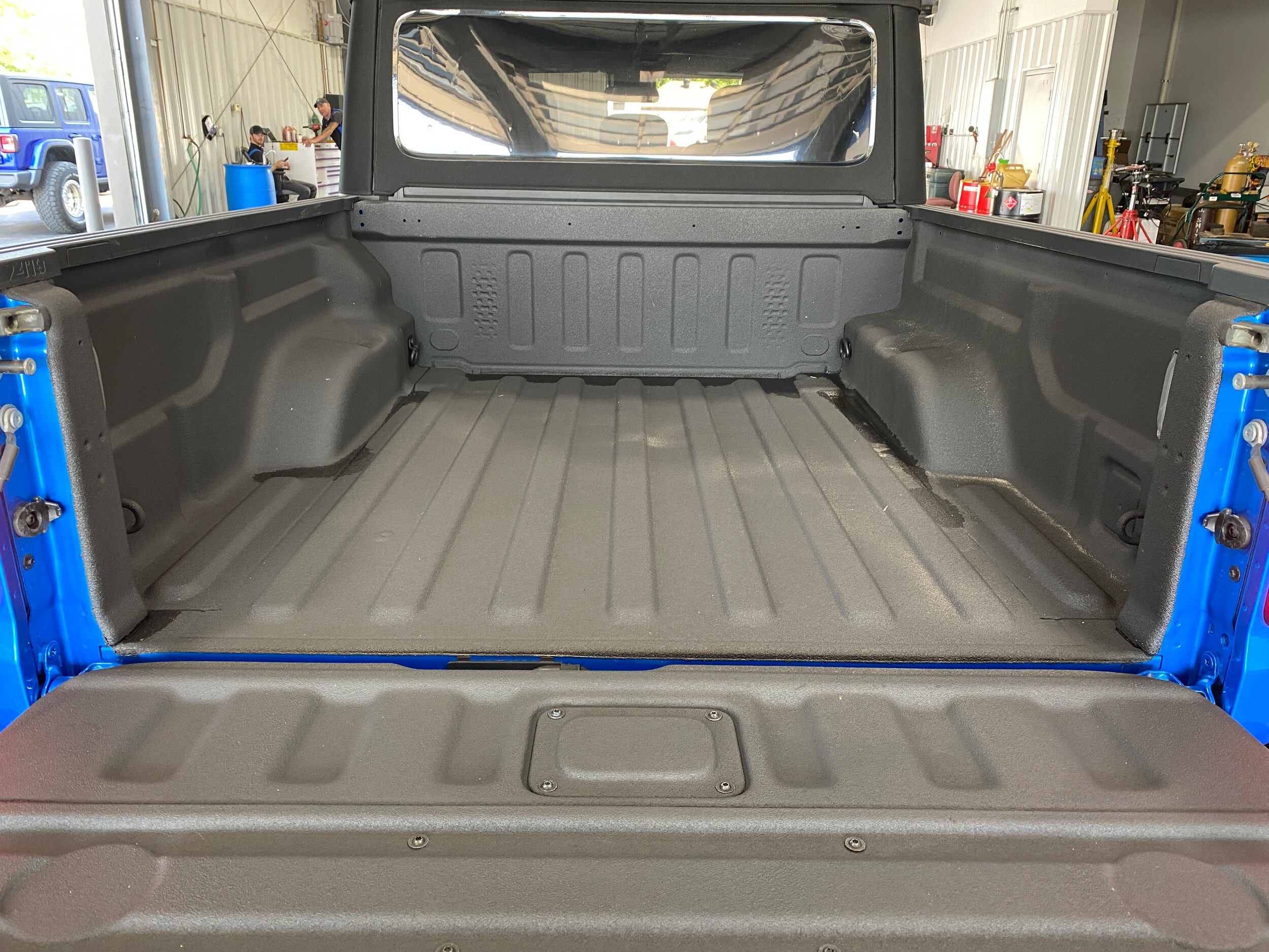 2024 Jeep Gladiator Willys - Photo 8