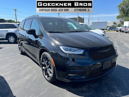 2024 Chrysler Pacifica Touring L Wagon 2C4RC1BG3RR183993