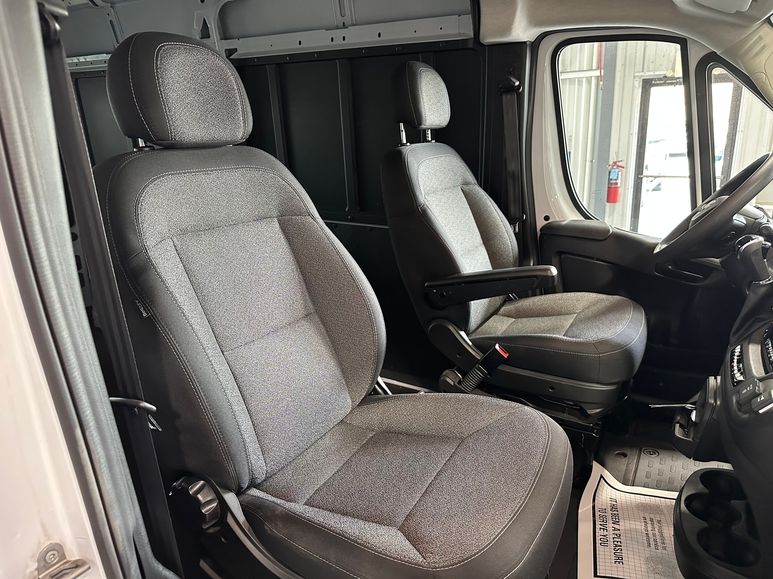 2023 Ram ProMaster 1500 photo 2