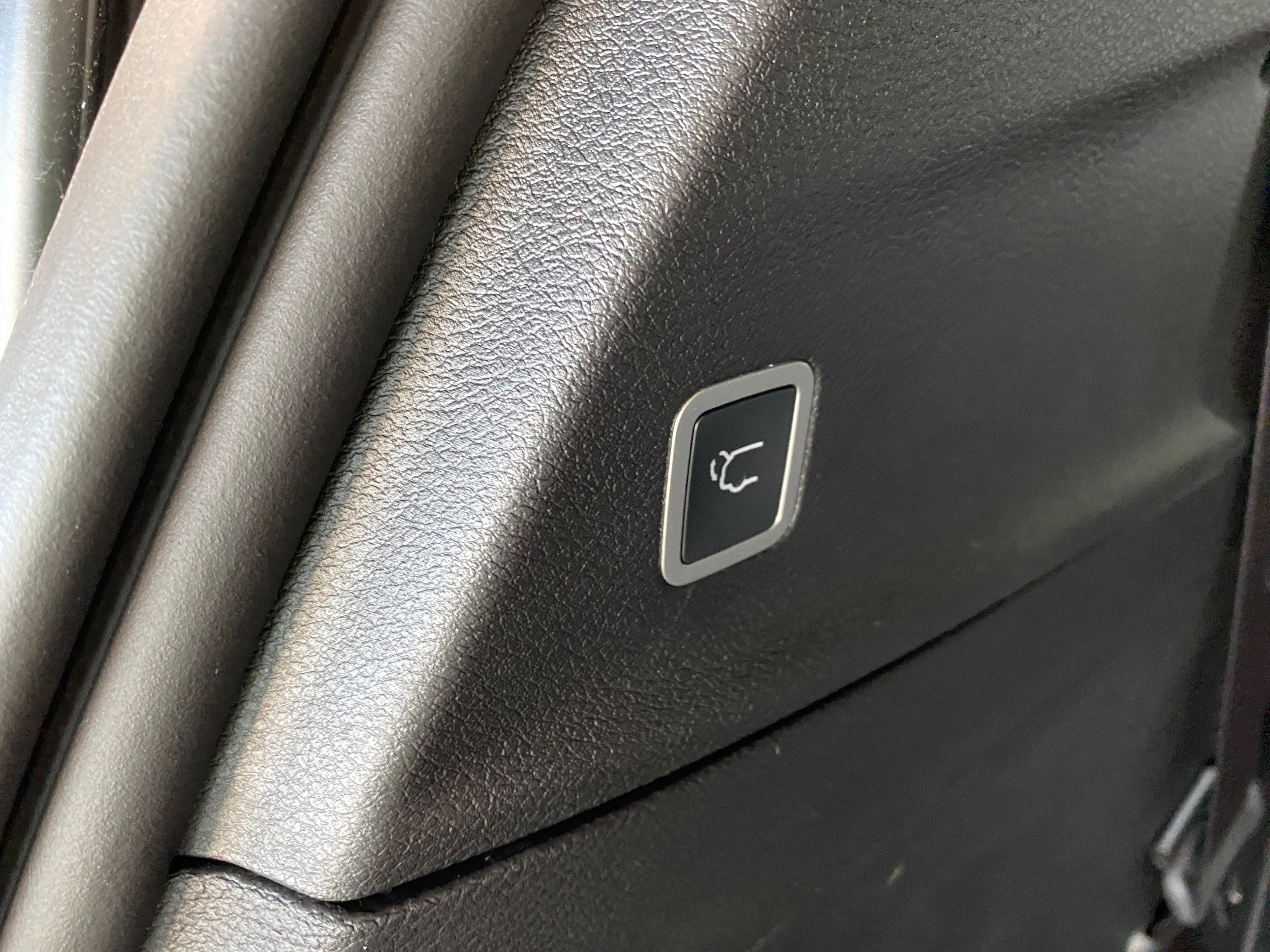 2026 Chrysler Voyager LX - Photo 9