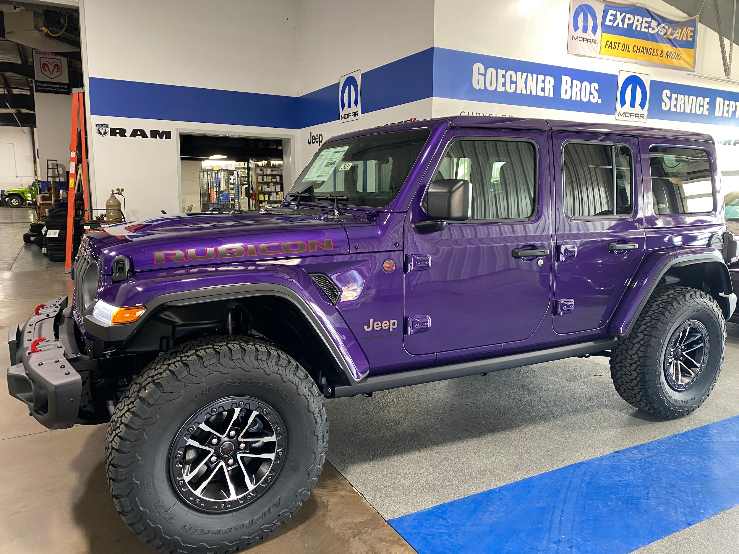 2026 Jeep Wrangler 4-Door Rubicon X's photo