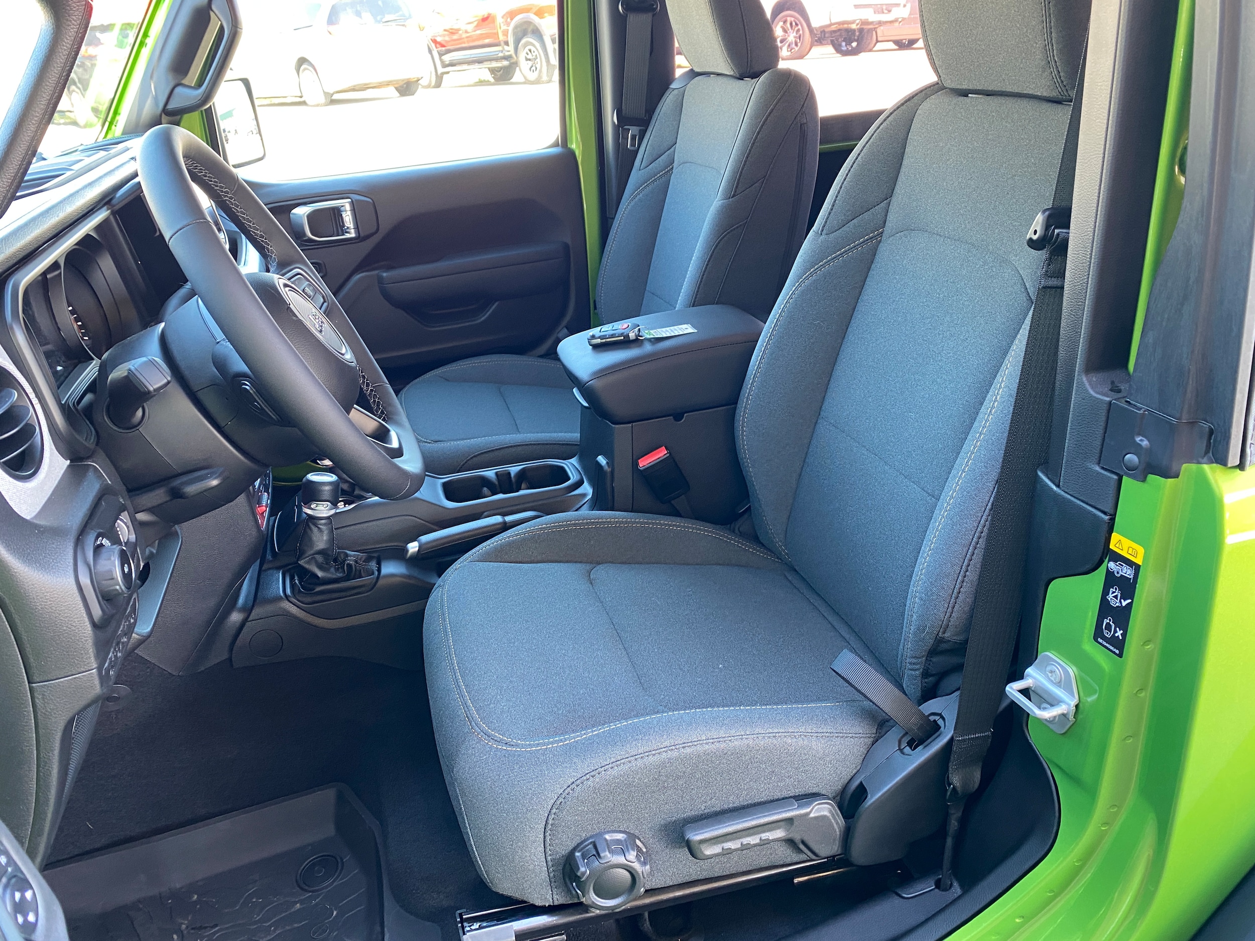 2025 Jeep Wrangler 2-Door Willys - Photo 13
