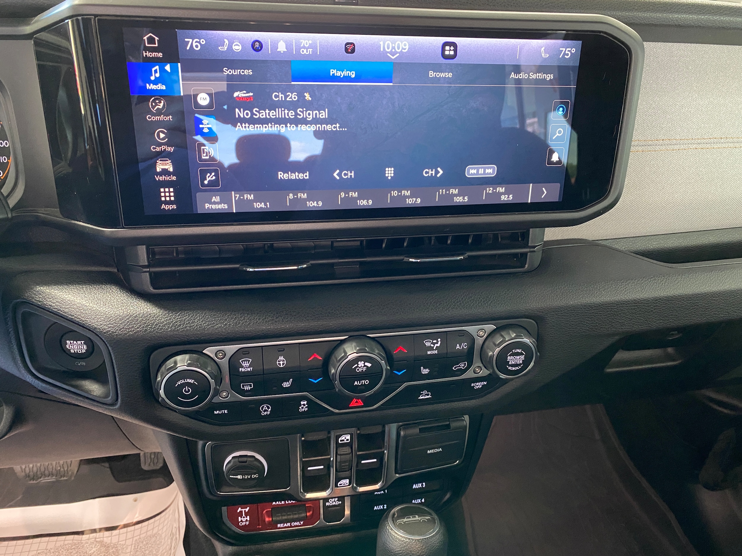 2024 Jeep Gladiator Willys - Photo 20