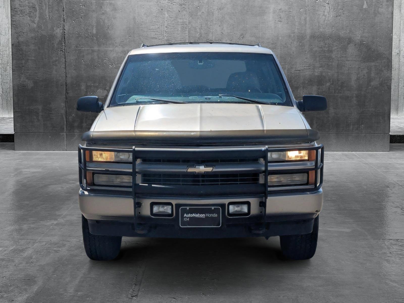 Used 2000 Chevrolet Tahoe Z71 with VIN 1GNEK13R7YR165008 for sale in Westminster, CO