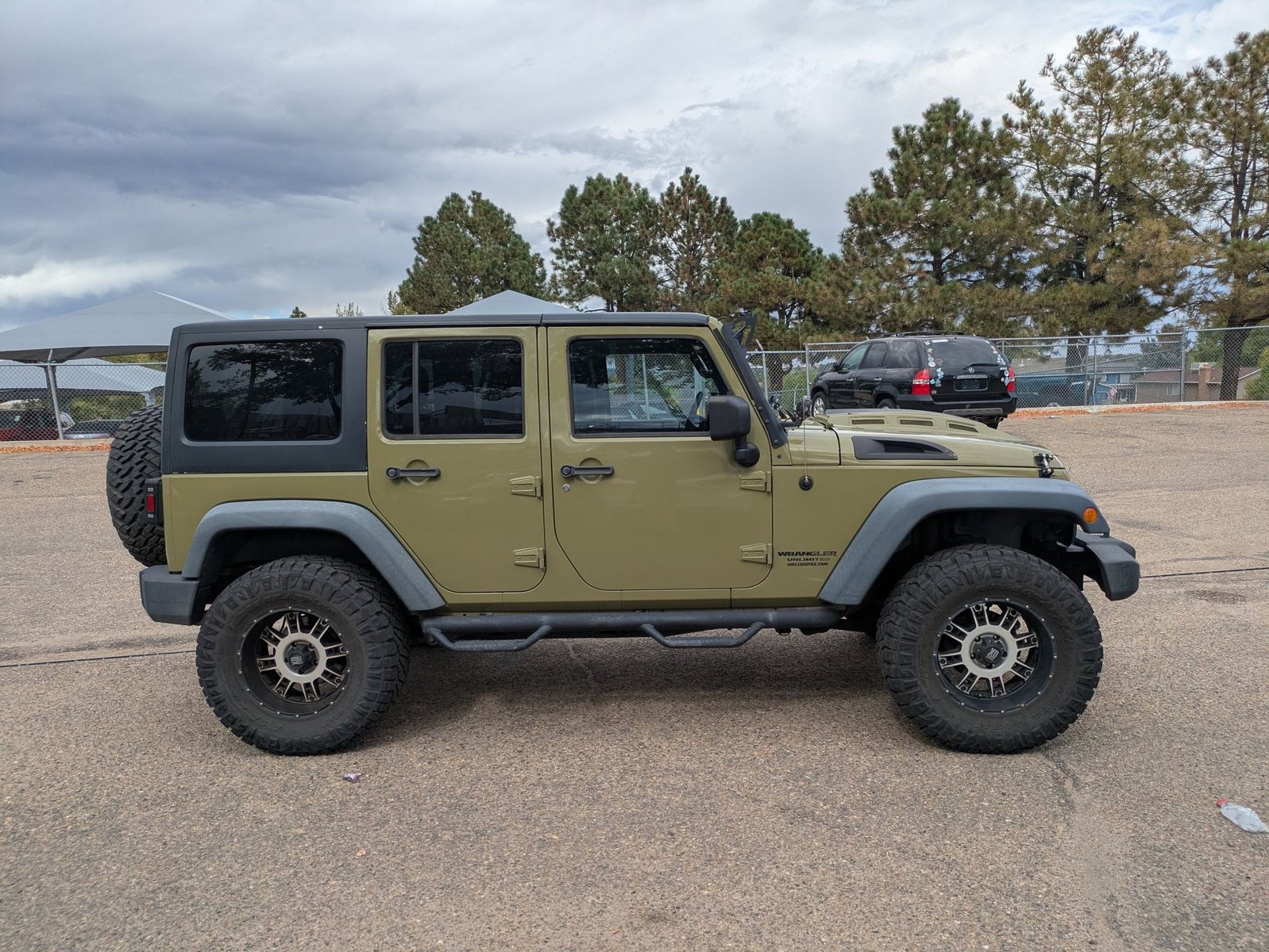 2013 Jeep Wrangler Unlimited Sport photo 4