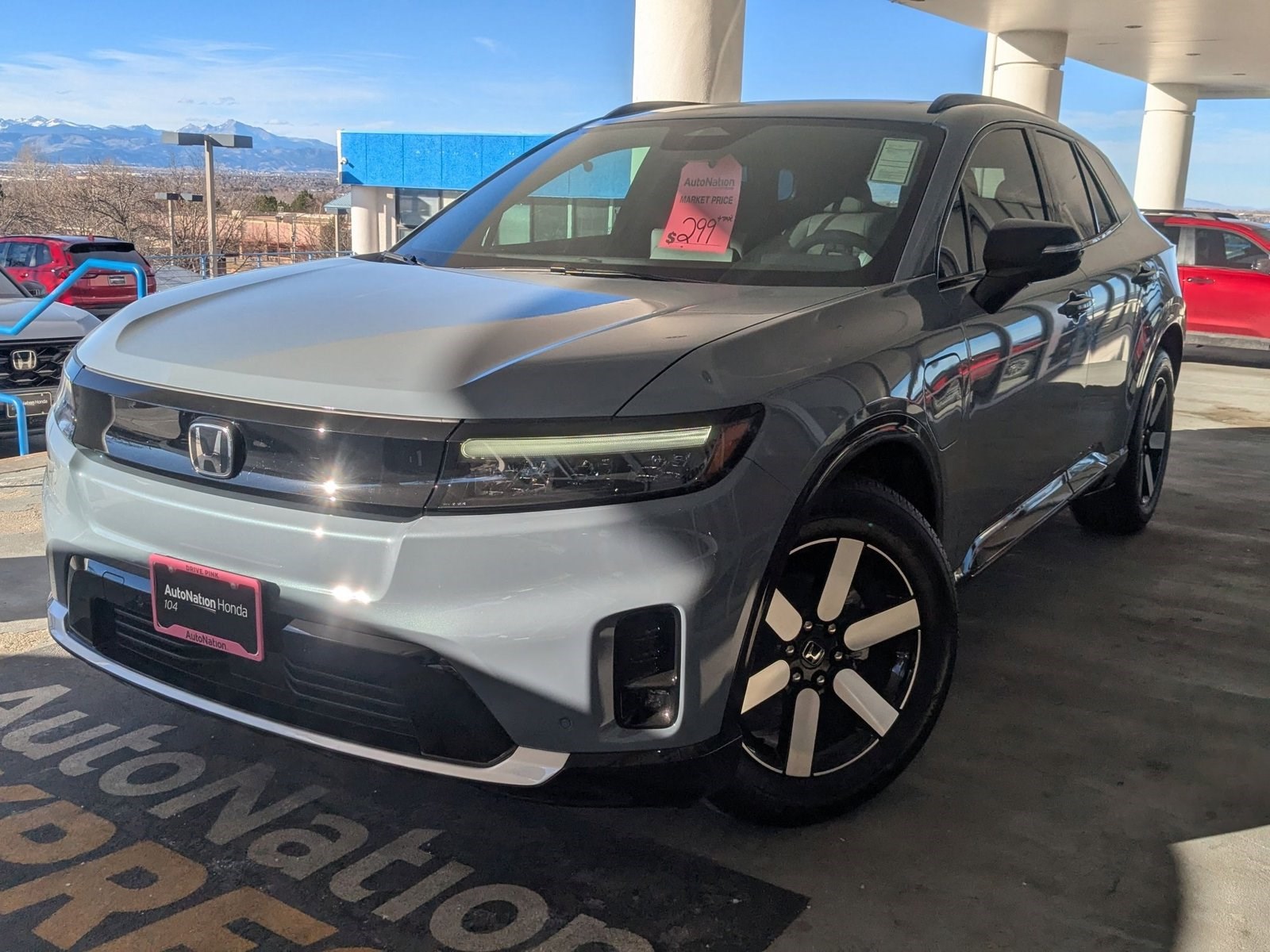 2026 Honda Prologue Touring's photo