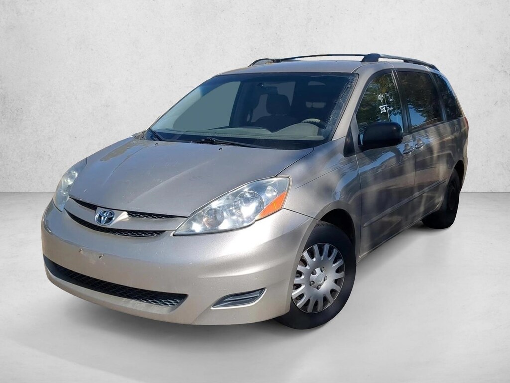 Used 2008 Toyota Sienna LE Van