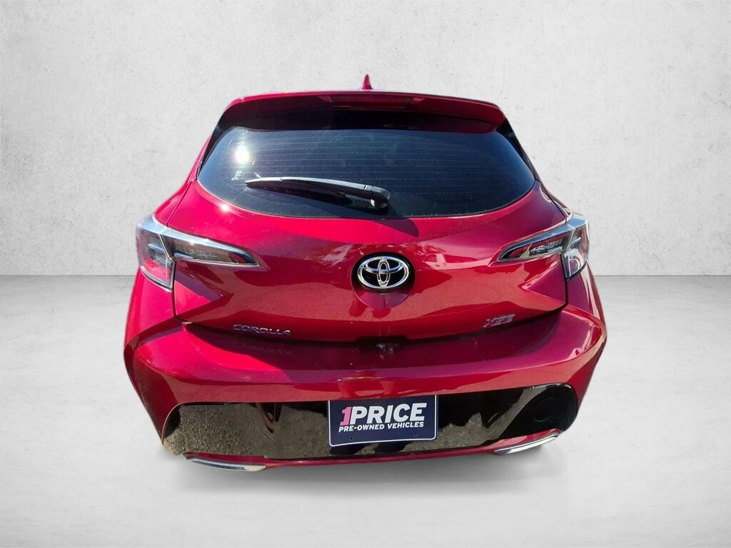 Used 2022 Toyota Corolla Hatchback XSE Hatchback