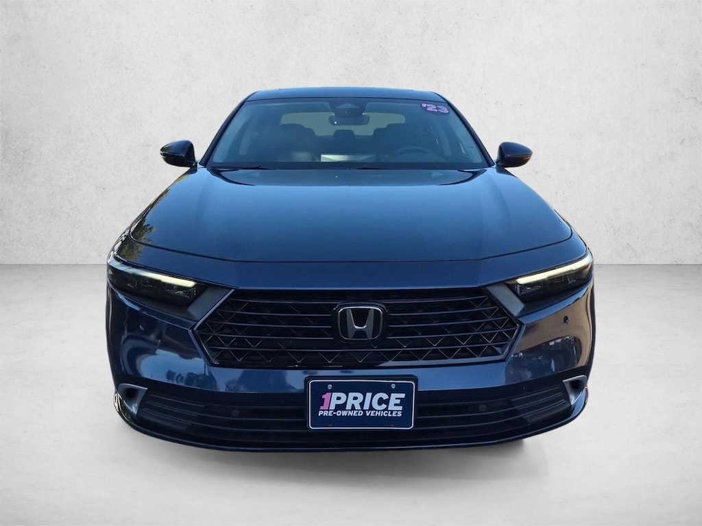 Used 2023 Honda Accord Hybrid Touring w/BSI Sedan