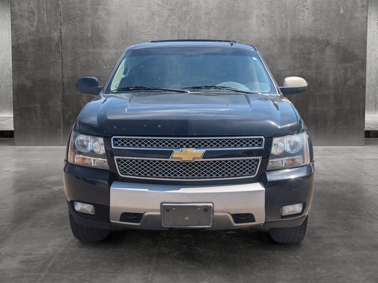 Used 2013 Chevrolet Suburban LT with VIN 1GNSKJE73DR147081 for sale in Westminster, CO