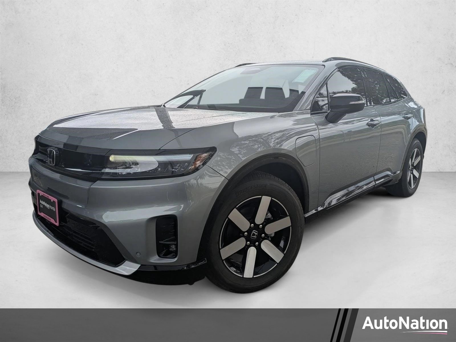 2026 Honda Prologue Touring AWD's photo