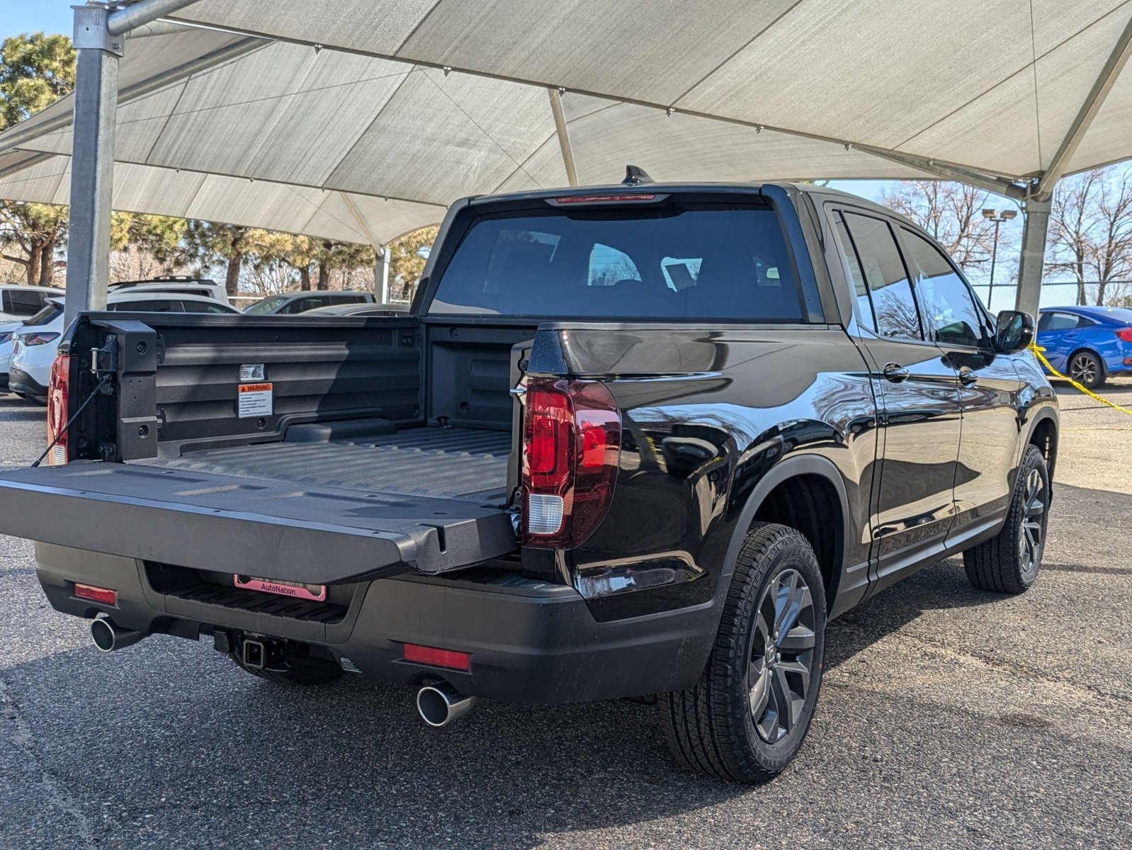 2025 Honda Ridgeline Sport photo 2