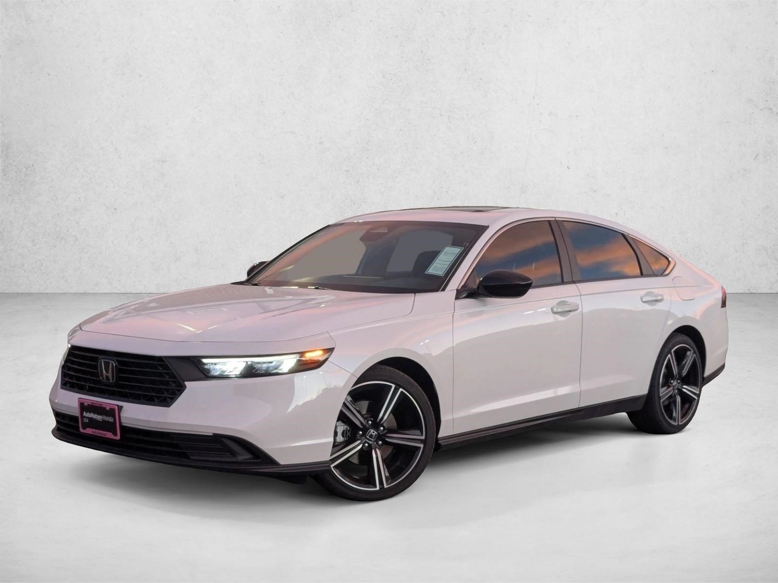 2025 Honda Accord Hybrid Sport's photo