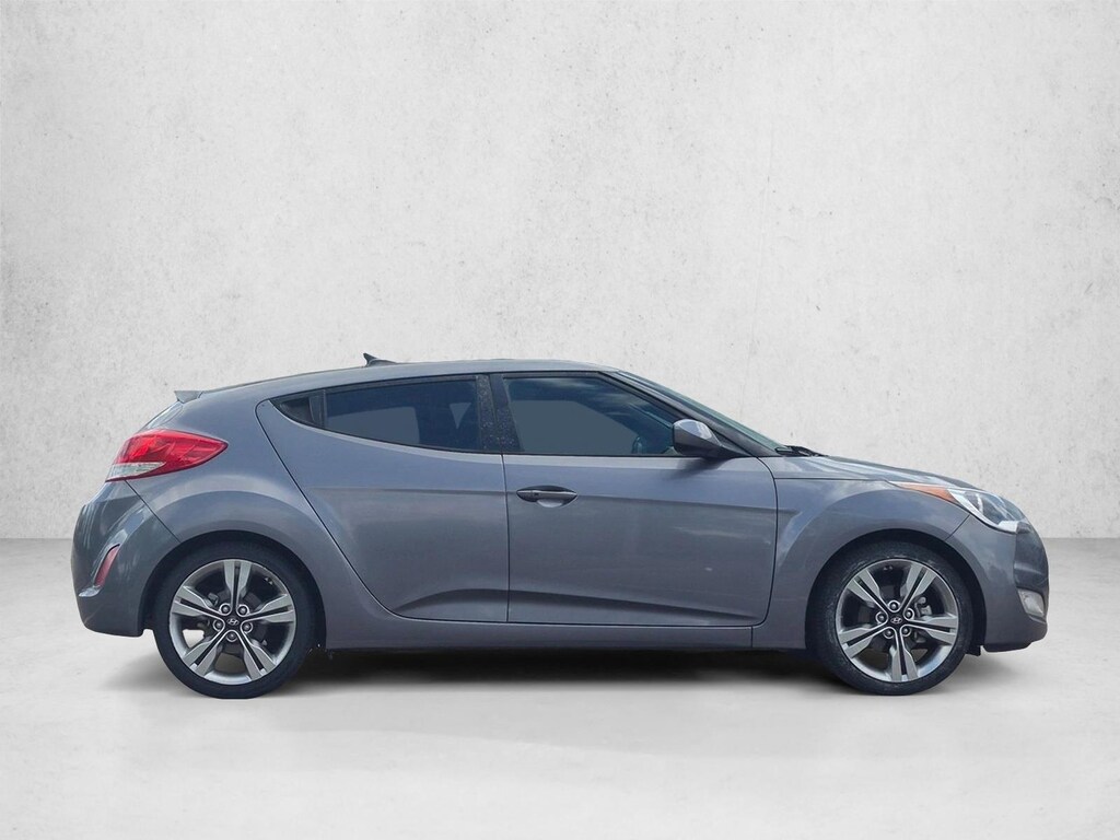 Used 2017 Hyundai Veloster Value Edition Hatchback