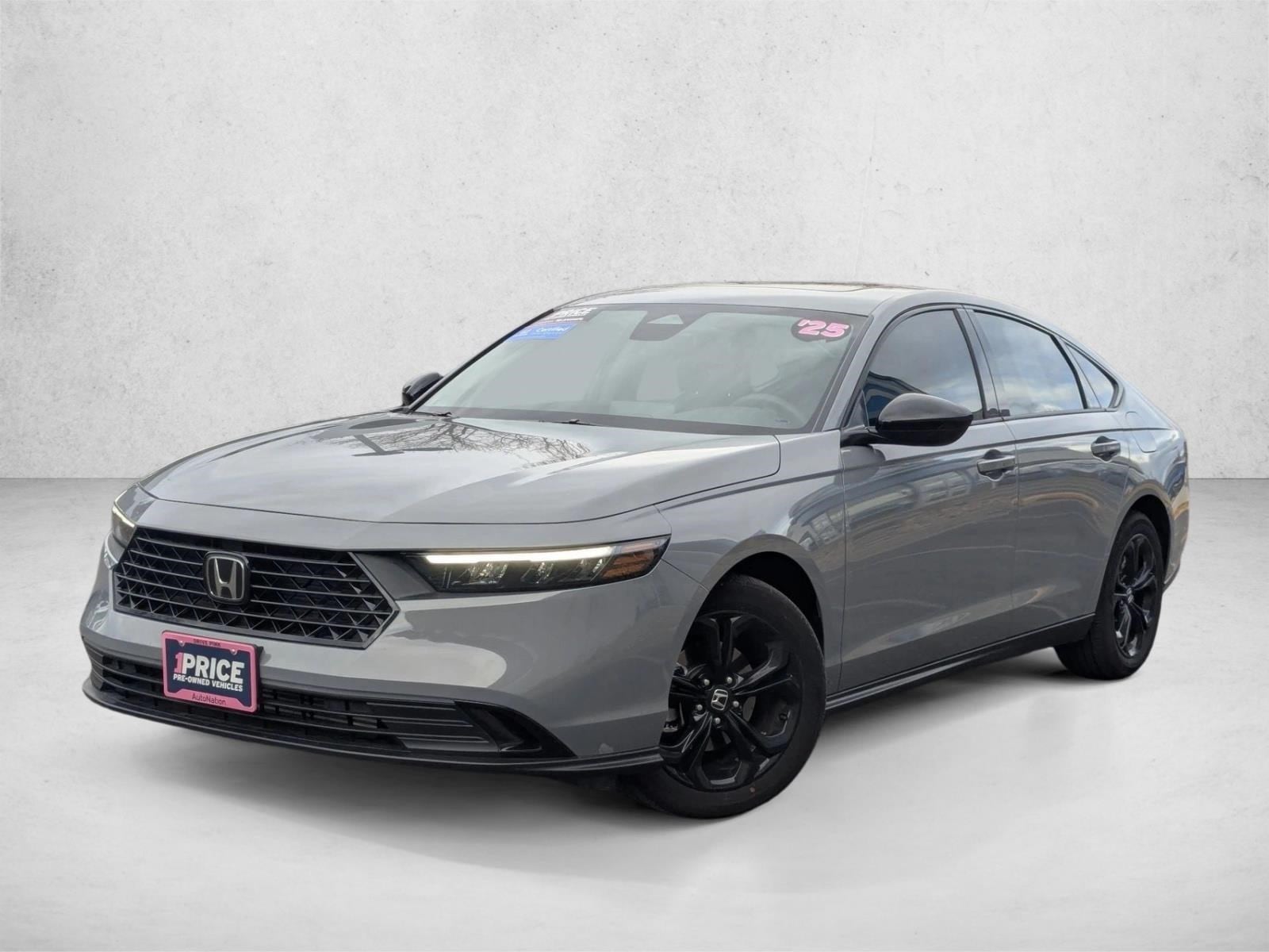 2025 Honda Accord SE's photo