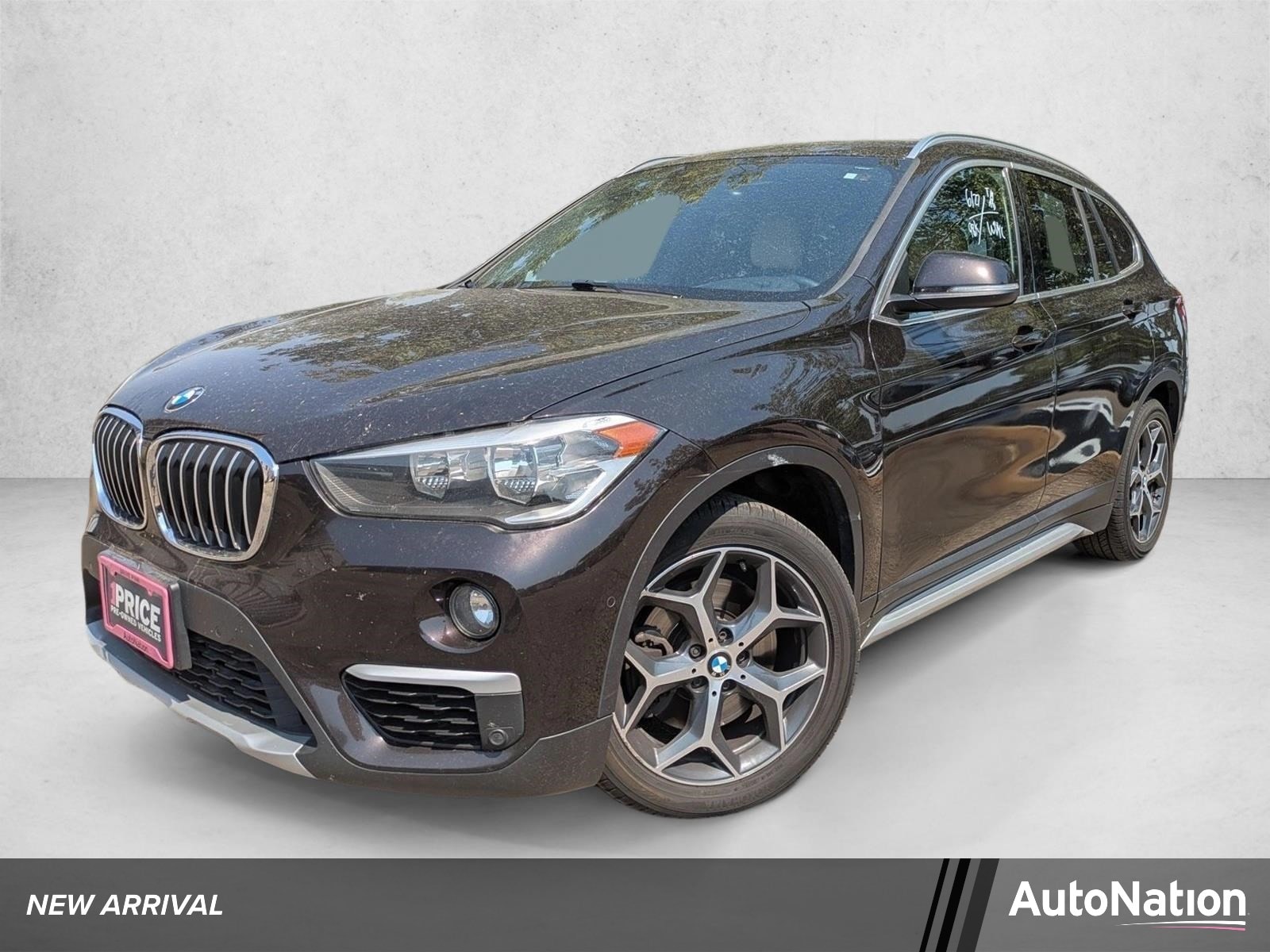 2017 BMW X1 xDrive28i's photo