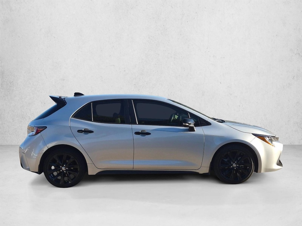 Used 2021 Toyota Corolla Hatchback SE Nightshade Edition Hatchback