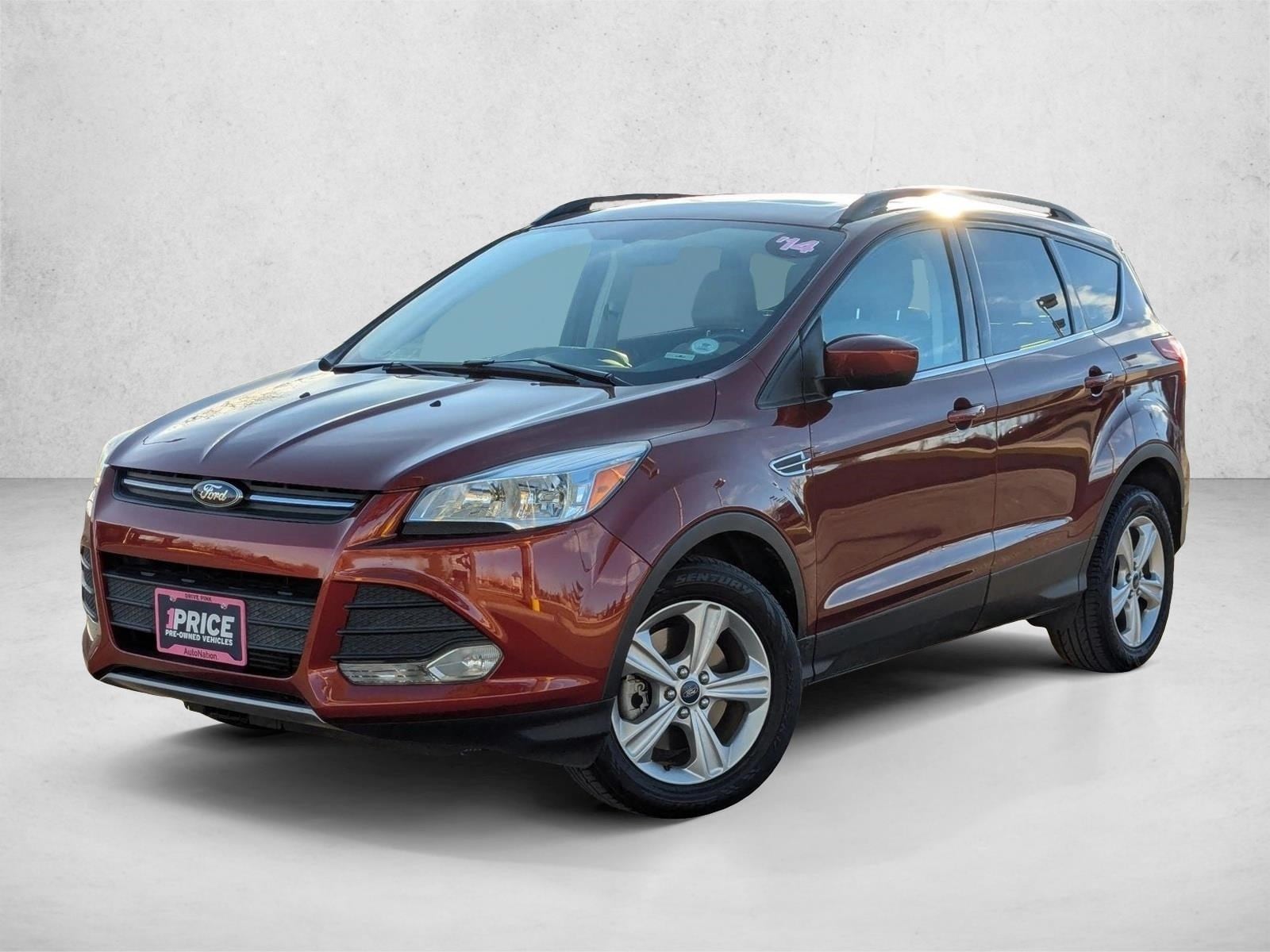 2014 Ford Escape SE's photo