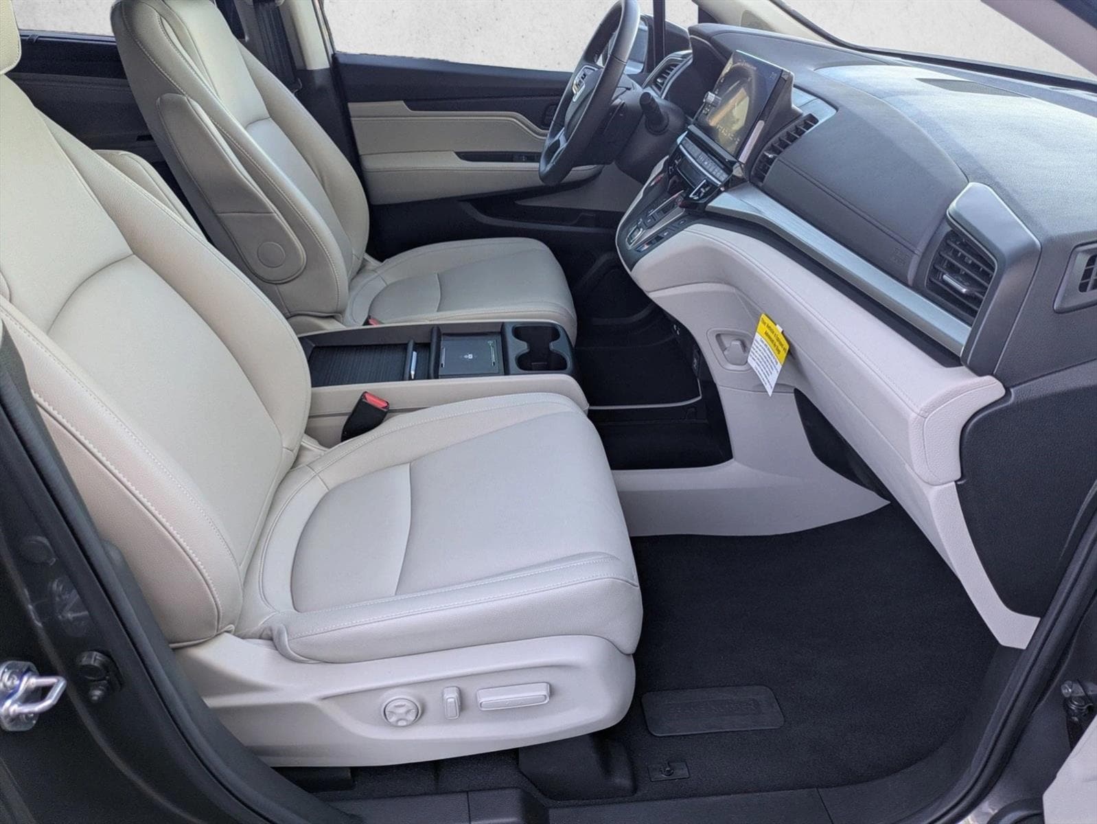 2026 Honda Odyssey EX-L - Photo 22