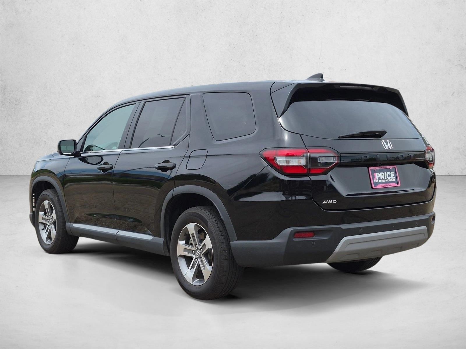 2023 Honda Pilot EX-L - Photo 7