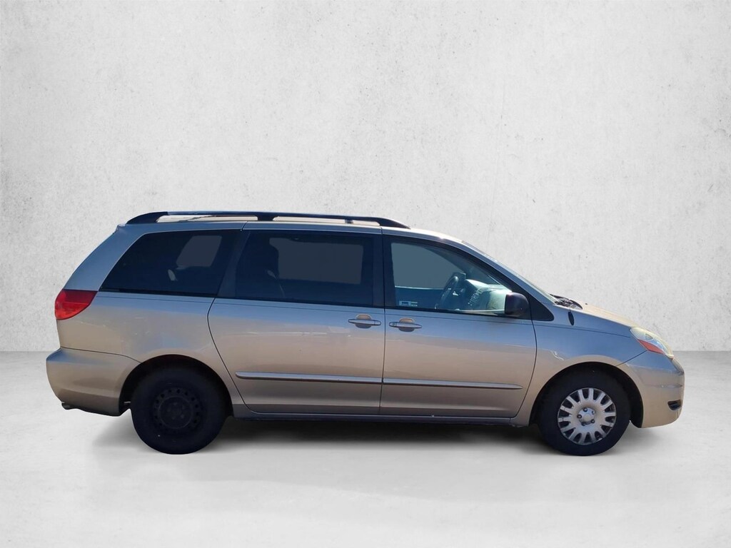 Used 2008 Toyota Sienna LE Van
