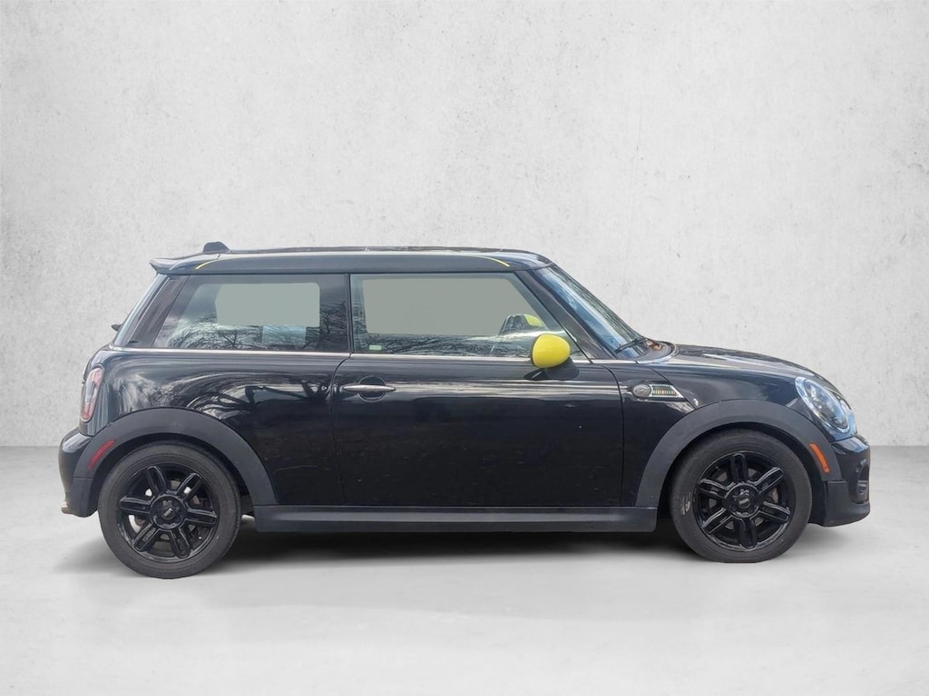 Used 2013 MINI Hardtop Cooper Hatchback