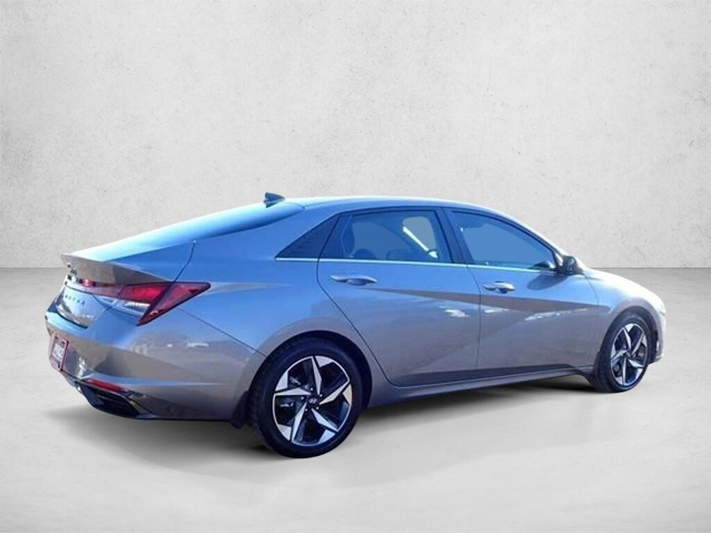 Used 2023 Hyundai Elantra Limited Sedan