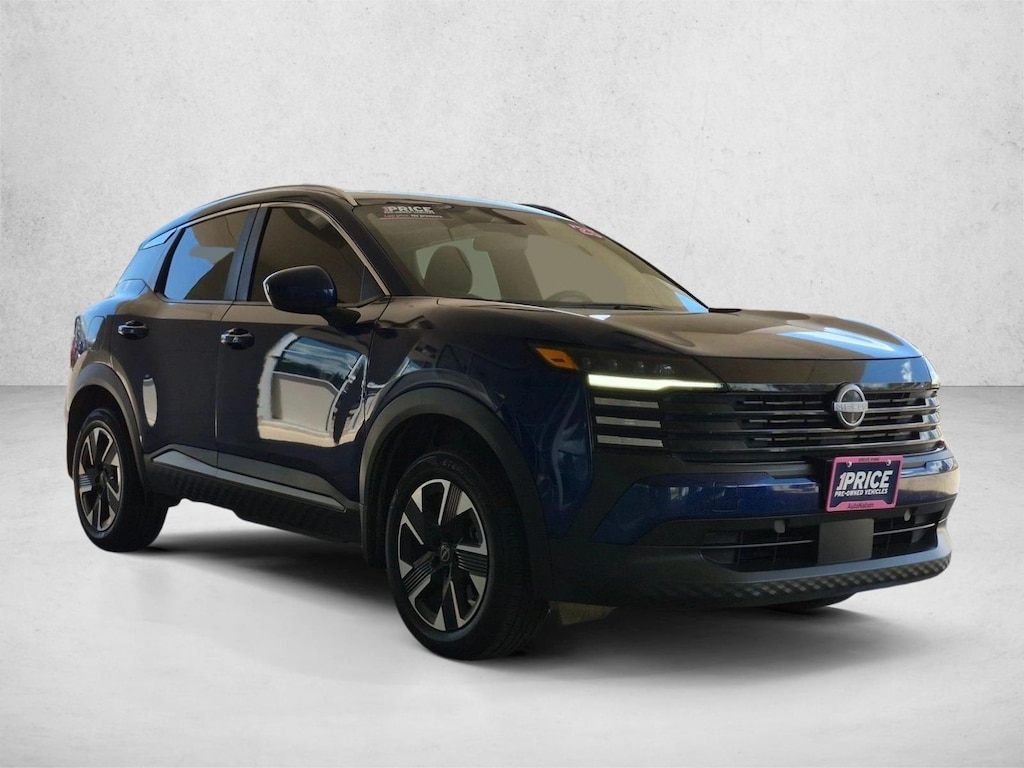 Used 2025 Nissan Kicks SV SUV