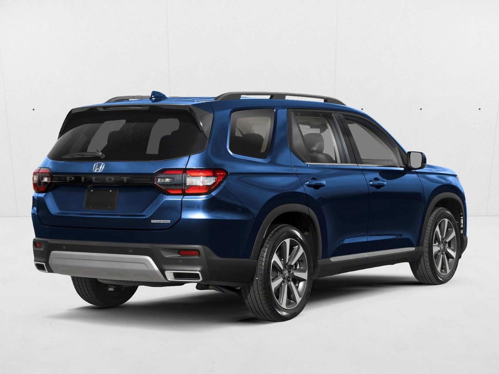 2025 Honda Pilot Touring photo 2